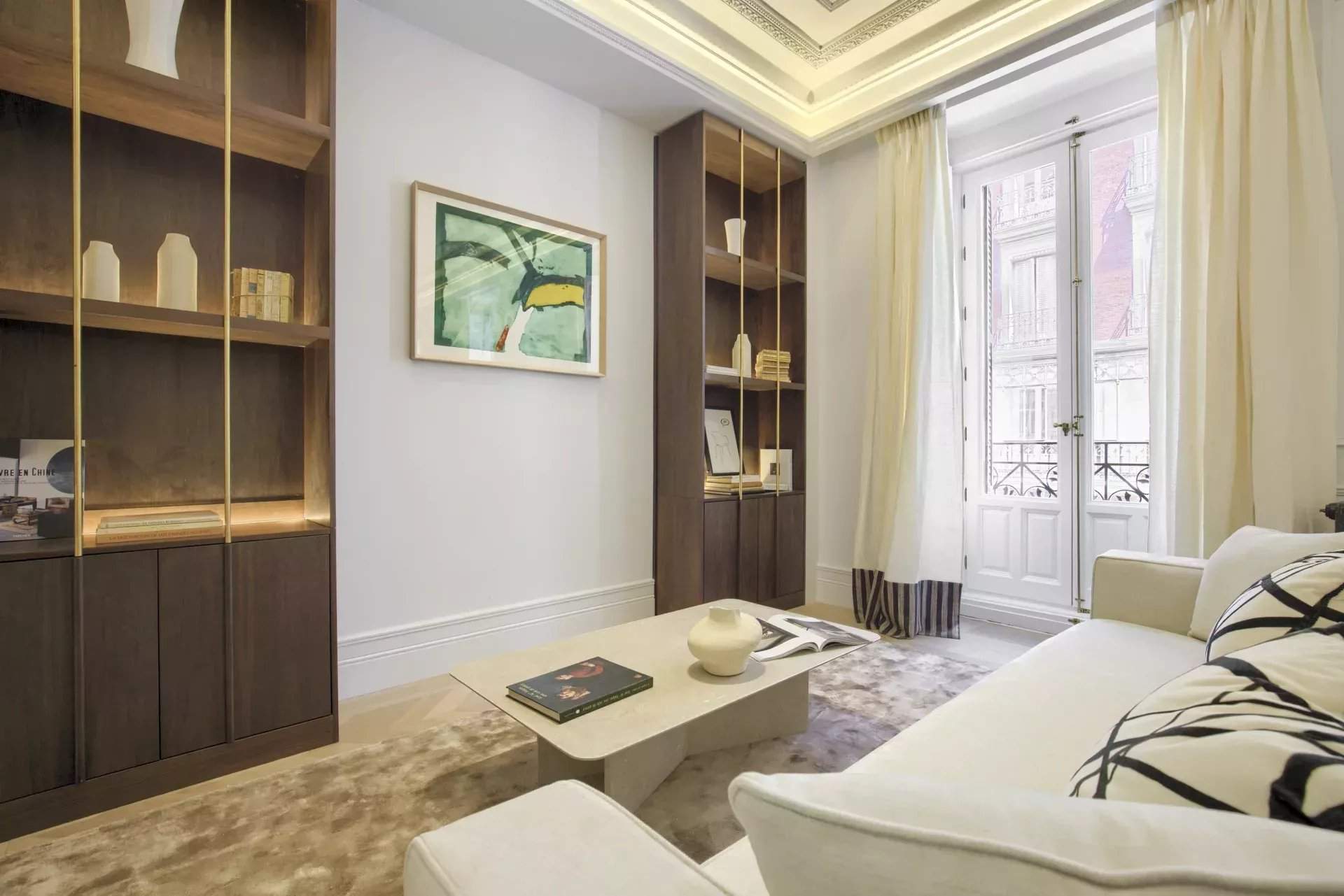 Madrid  - Apartment 4 Bedrooms - picture 8