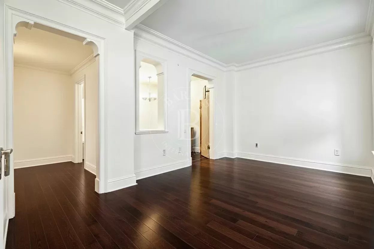 Madrid  - Apartment 4 Bedrooms - picture 5