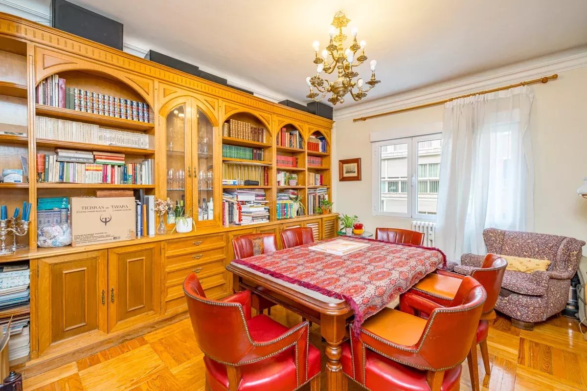 Madrid  - Piso 3 Cuartos 4 Habitaciones - picture 18