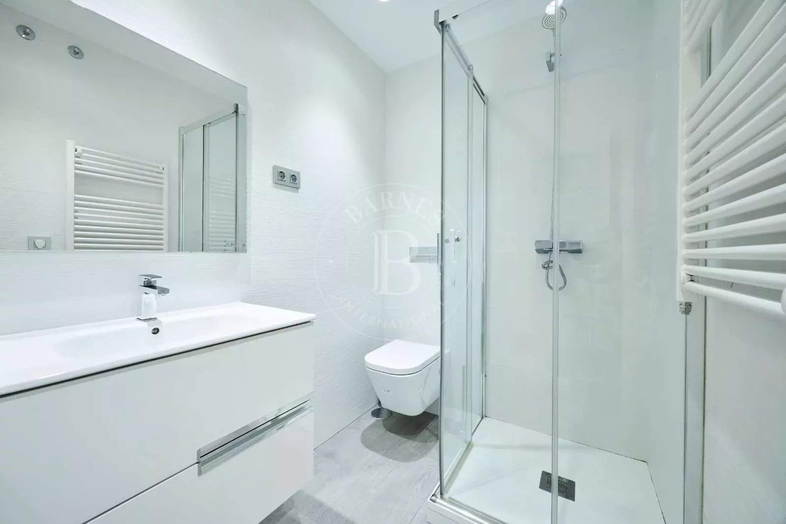 Madrid  - Apartment 4 Bedrooms - picture 19