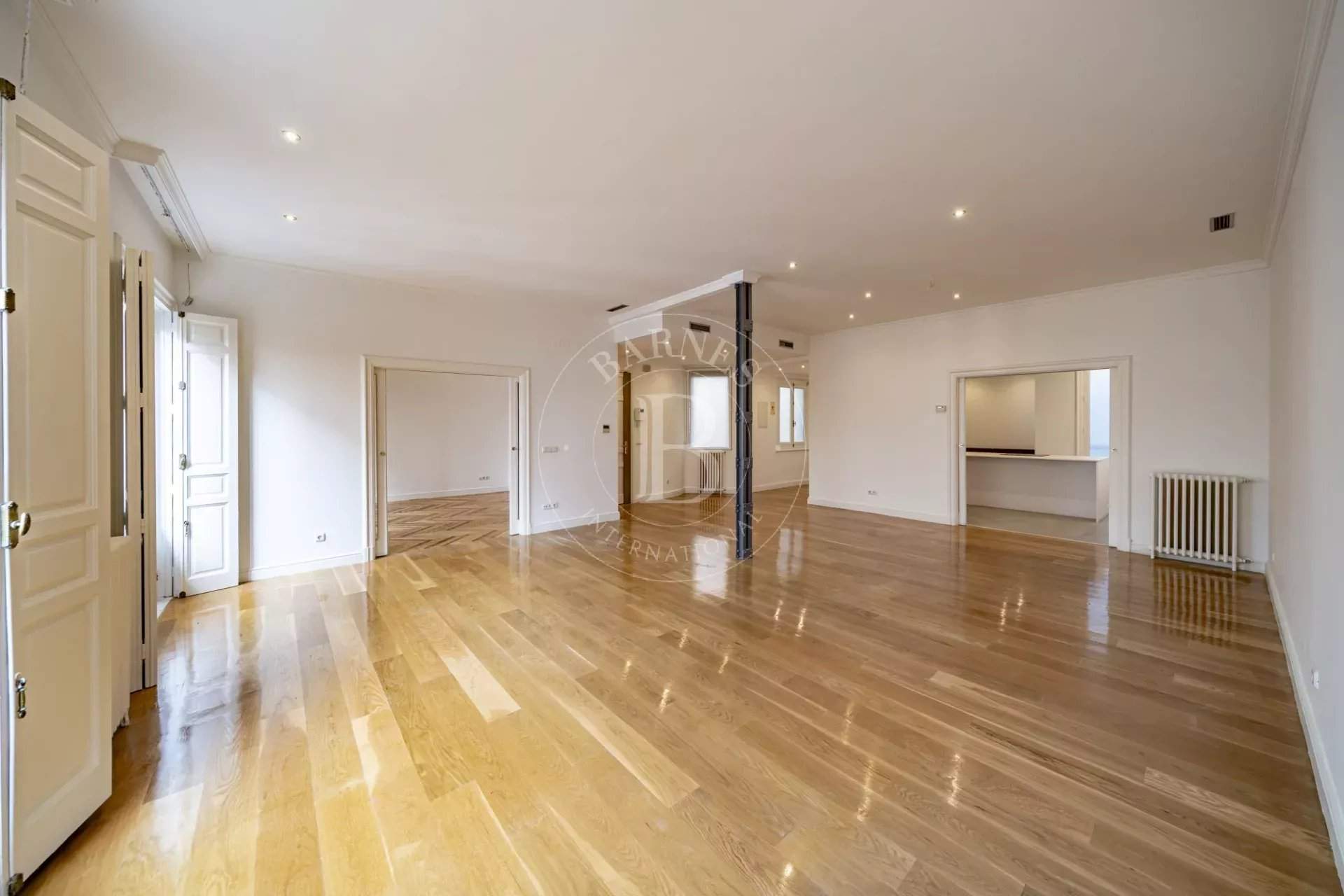 Madrid  - Piso  - picture 11