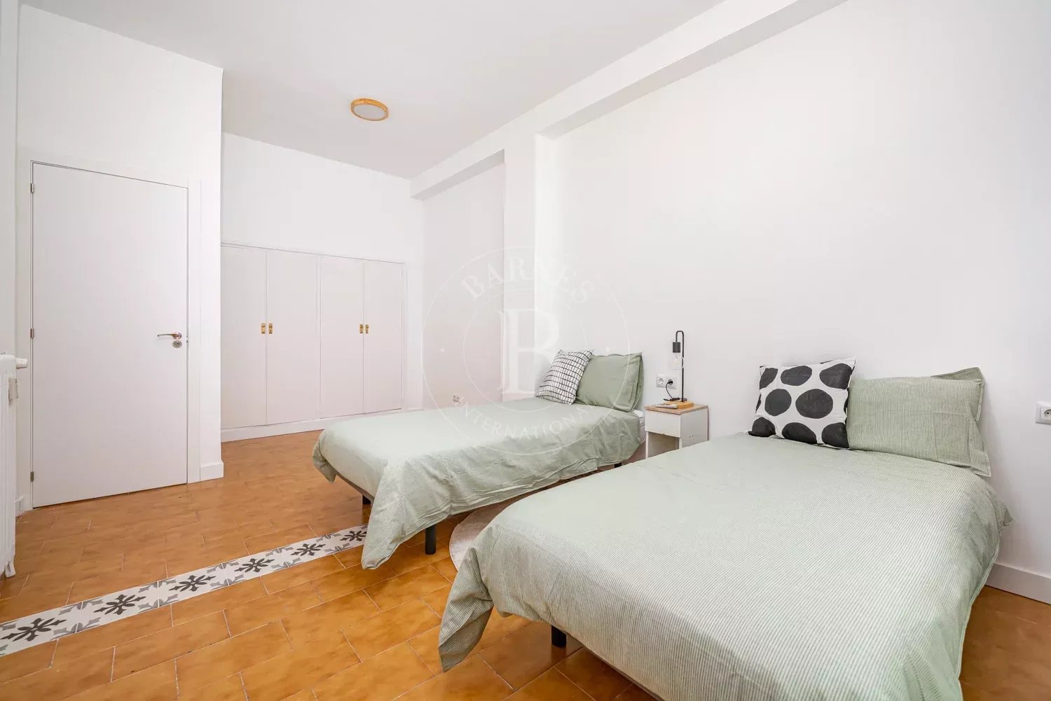 Madrid  - Apartment 3 Bedrooms - picture 11