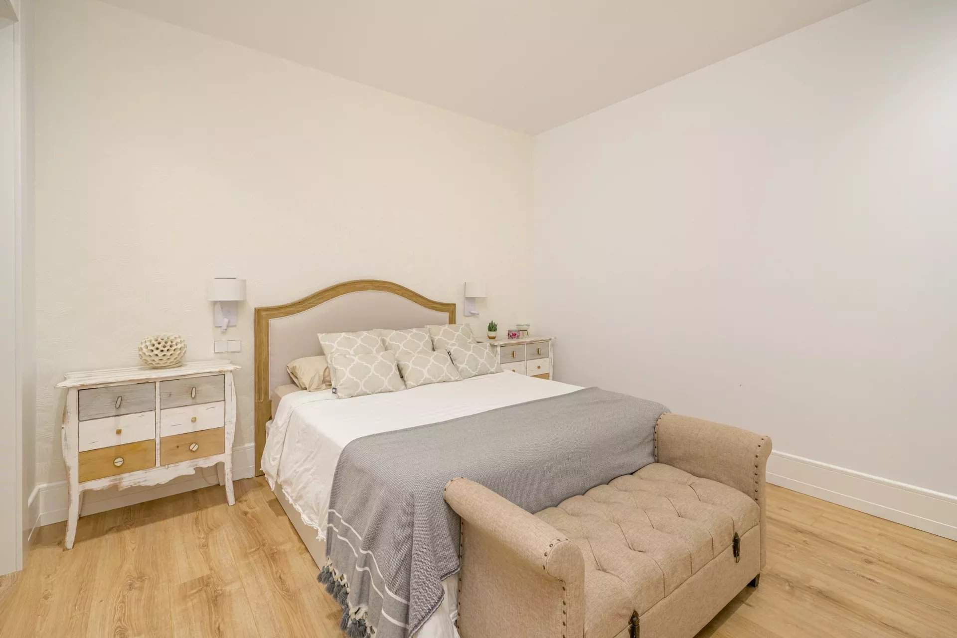 Madrid  - Apartment 3 Bedrooms - picture 14