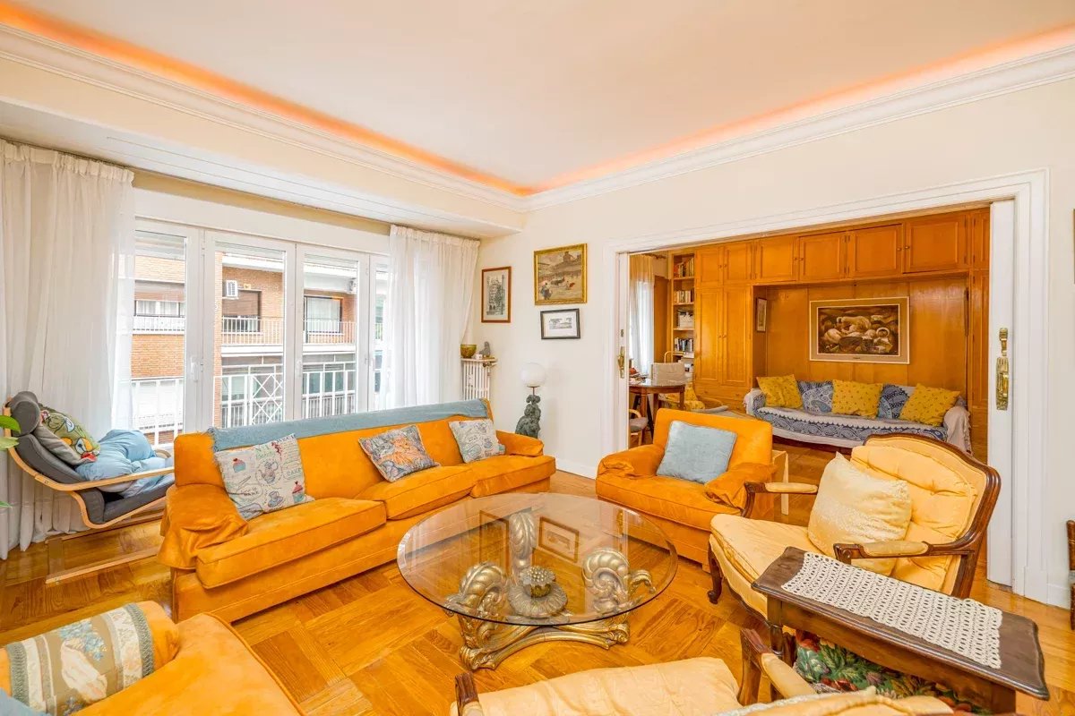 Madrid  - Piso 3 Cuartos 4 Habitaciones - picture 4