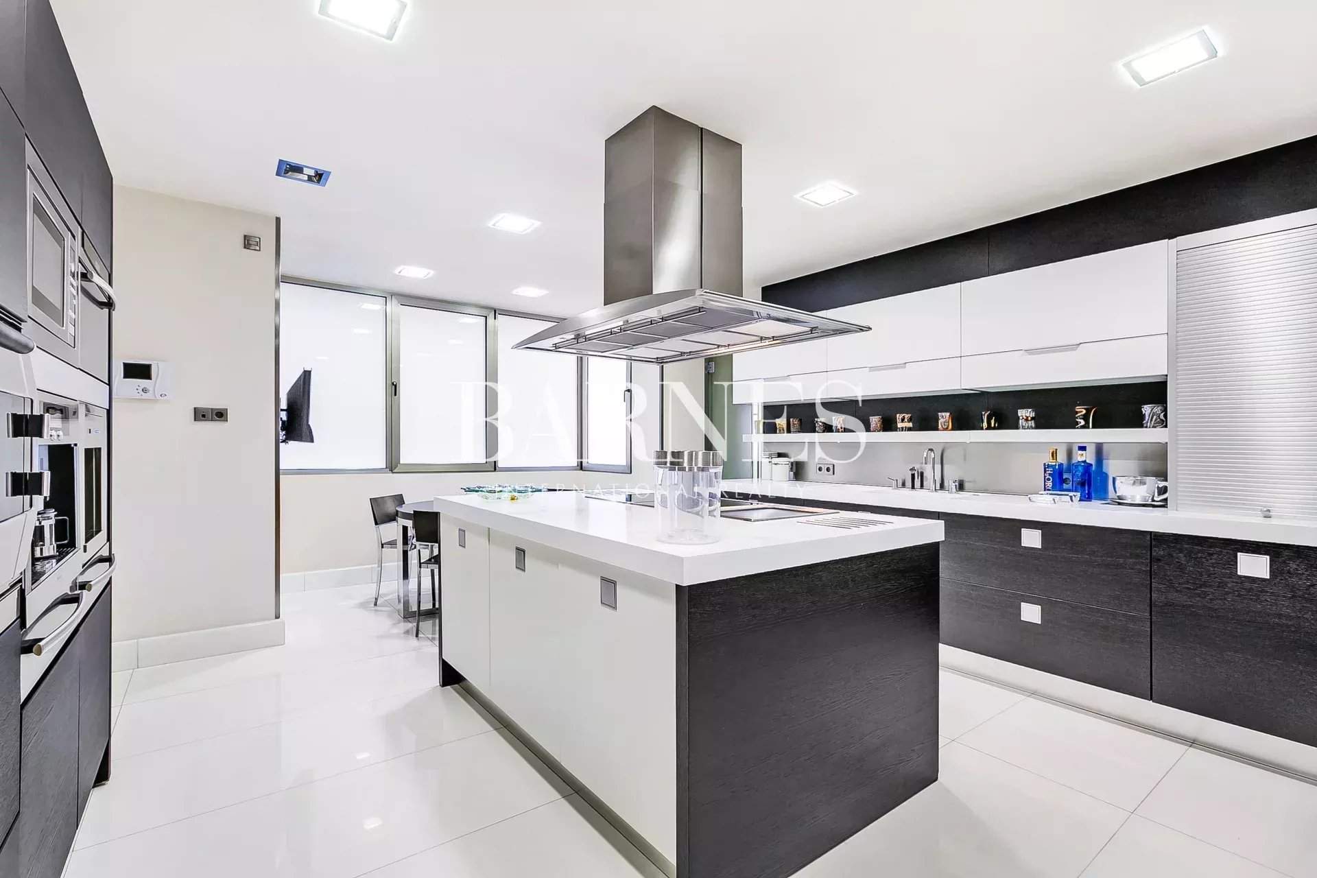 Madrid  - Appartement 1 Pièce 5 Chambres - picture 10