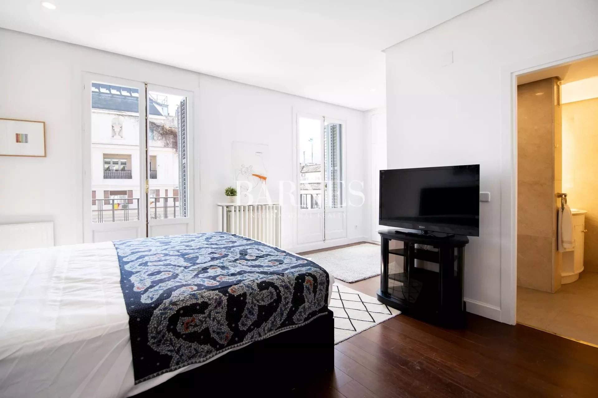 Madrid  - Apartment 1 Bedroom - picture 7
