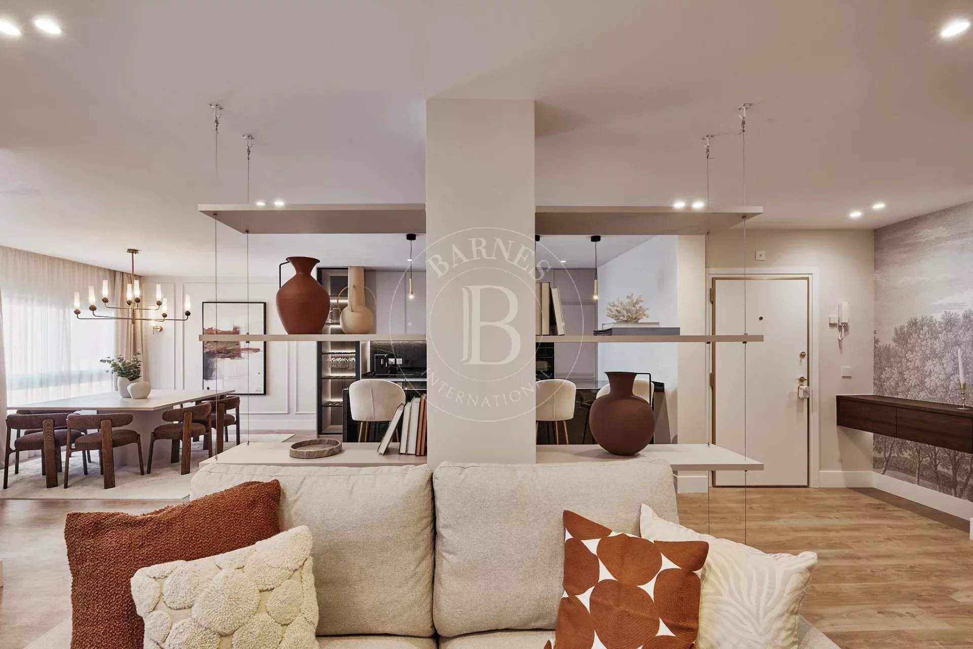 Madrid  - Piso  - picture 1