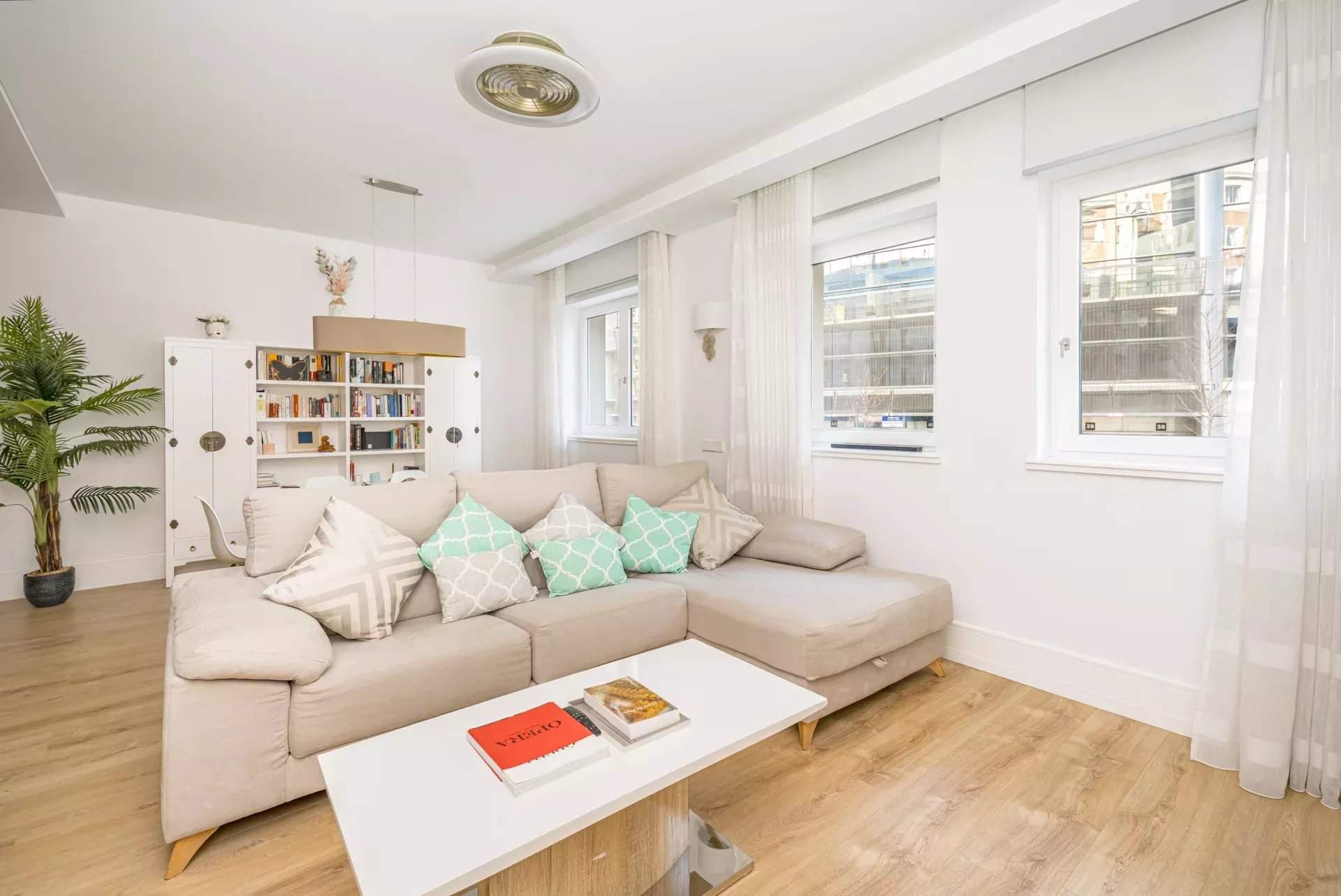 Madrid  - Apartment 3 Bedrooms - picture 4