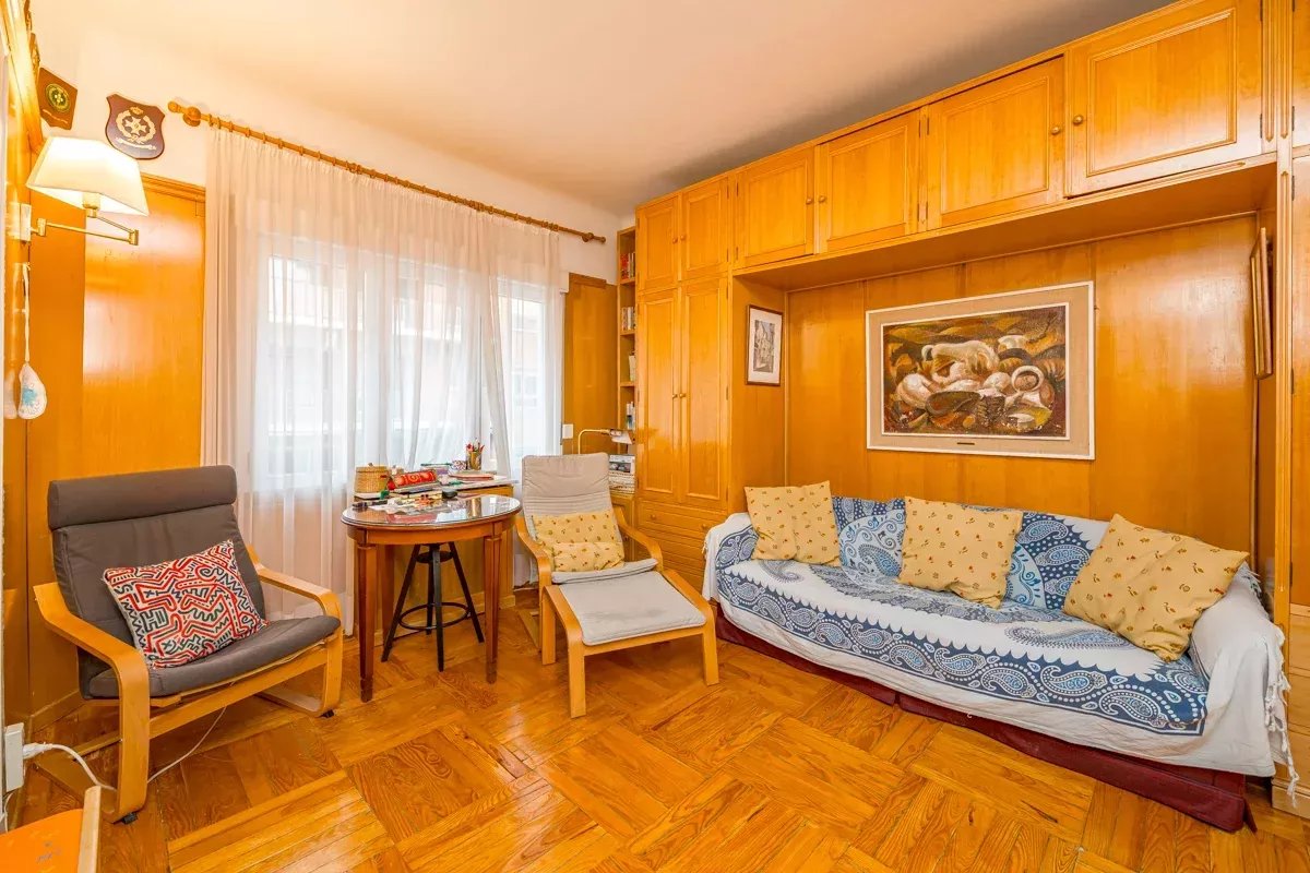 Madrid  - Piso 3 Cuartos 4 Habitaciones - picture 19