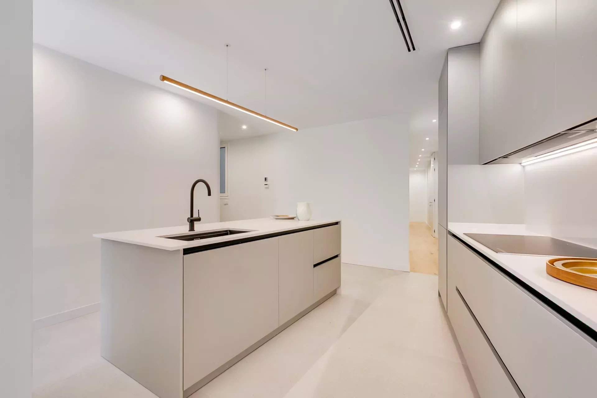 Madrid  - Apartment 2 Bedrooms - picture 13