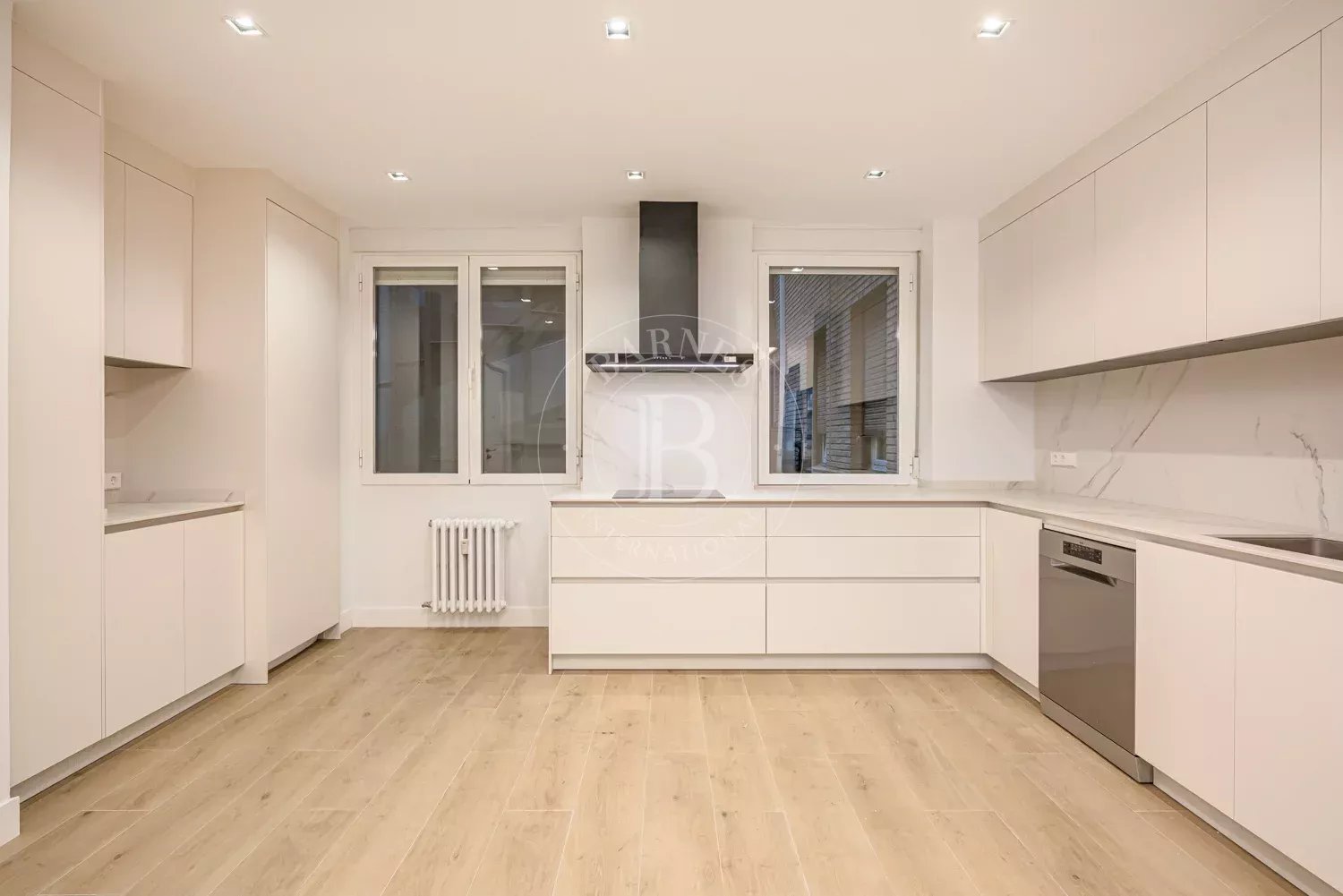 Madrid  - Apartment 3 Bedrooms - picture 13