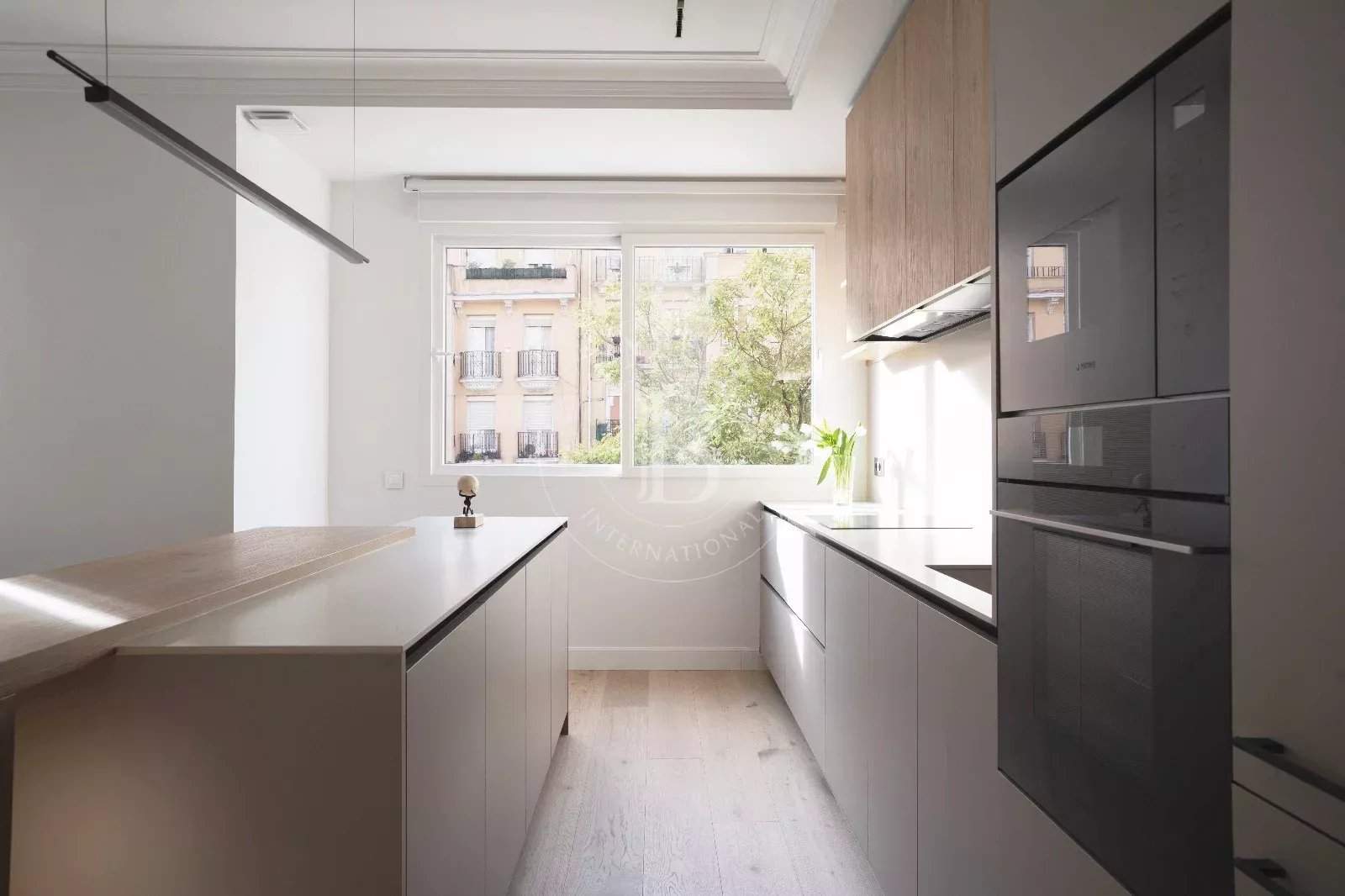 Madrid  - Apartment 3 Bedrooms - picture 7