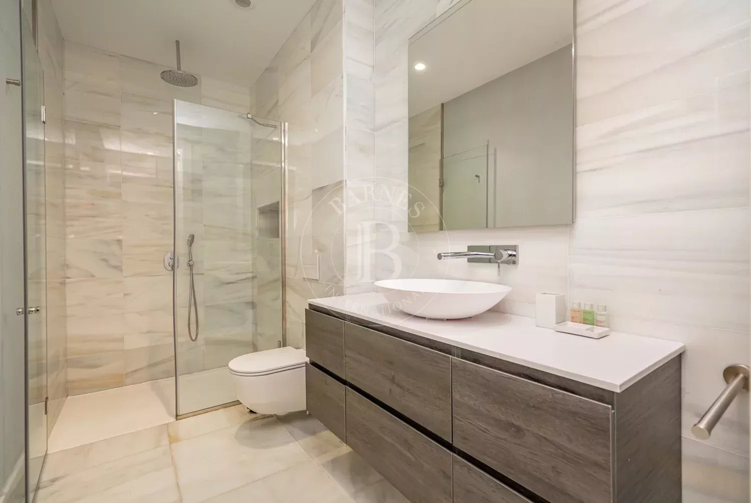 Madrid  - Apartment 2 Bedrooms - picture 9