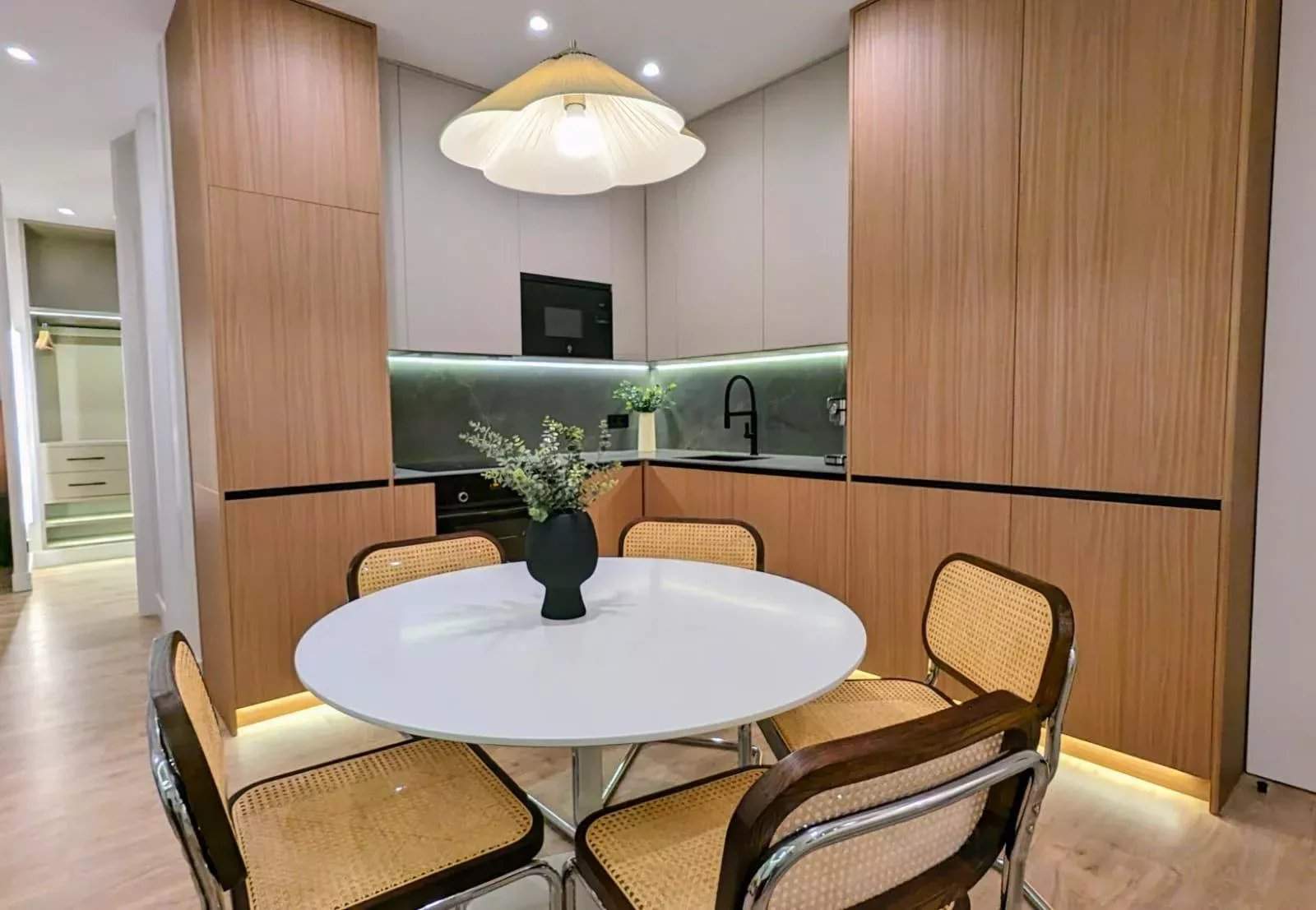 Madrid  - Apartment 2 Bedrooms - picture 3