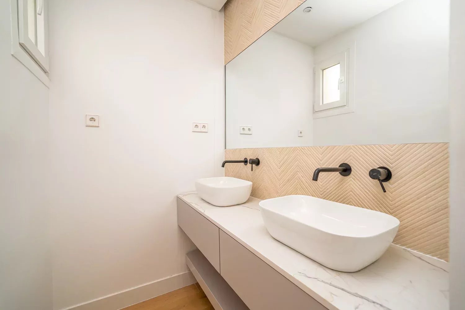 Madrid  - Apartment 3 Bedrooms - picture 14