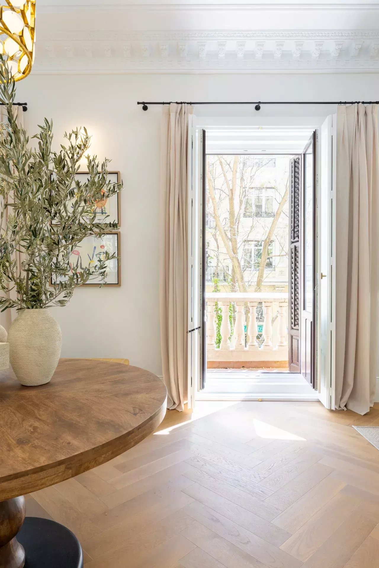 Madrid  - Apartment 5 Bedrooms - picture 8