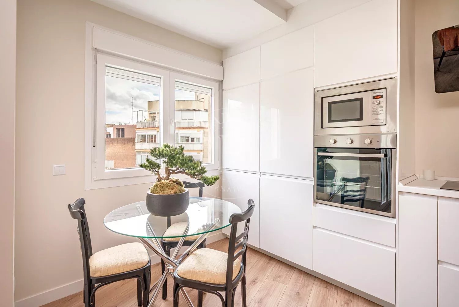 Madrid  - Apartment 3 Bedrooms - picture 3