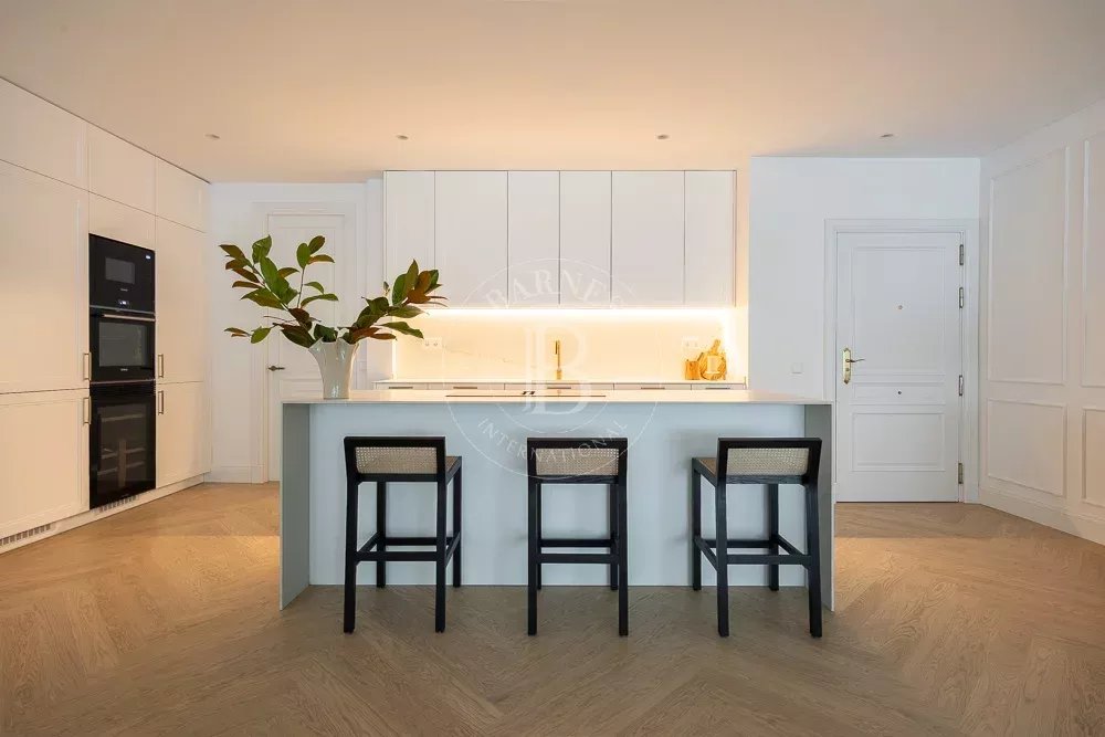 Madrid  - Piso  - picture 8