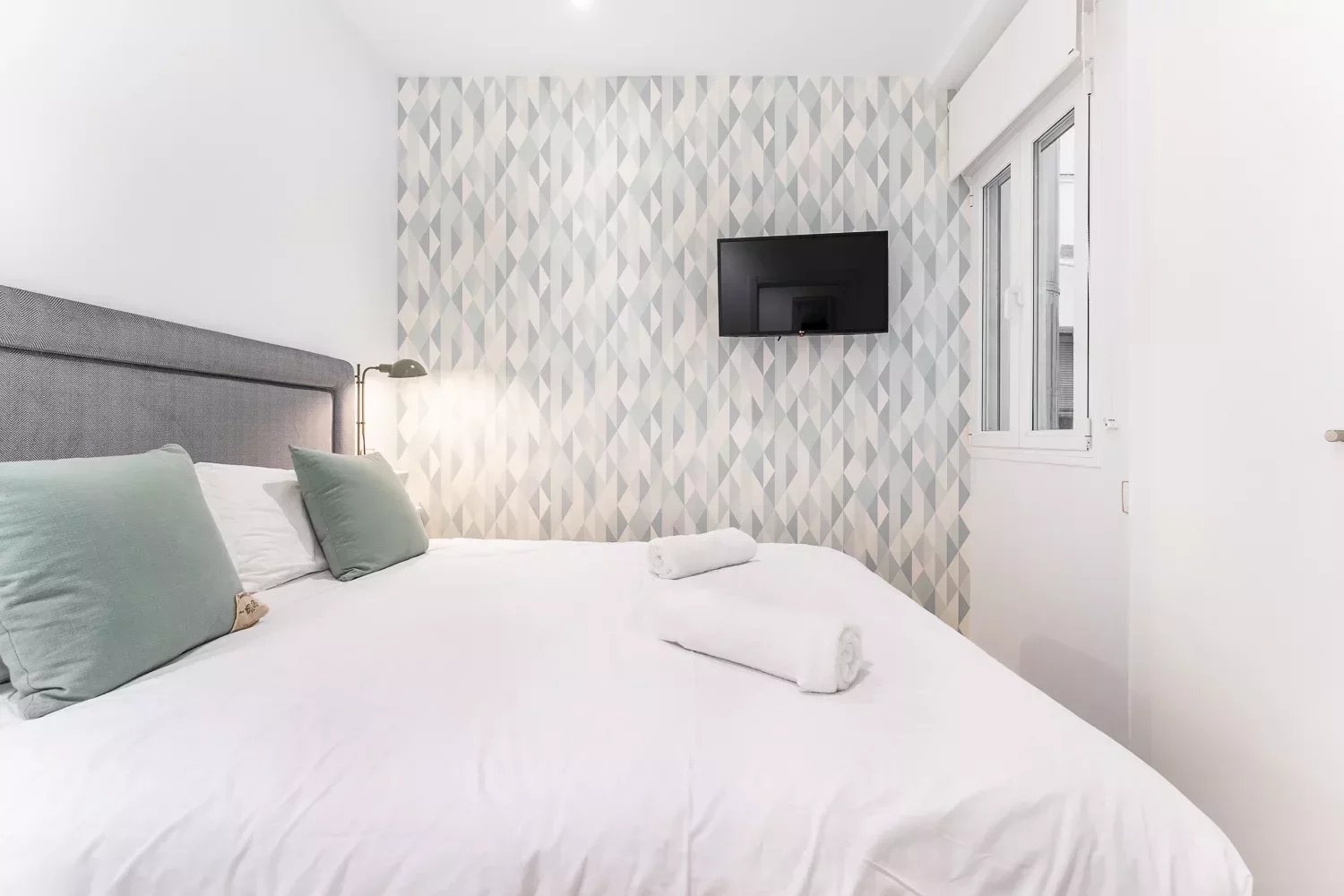 Madrid  - Apartment 2 Bedrooms - picture 9