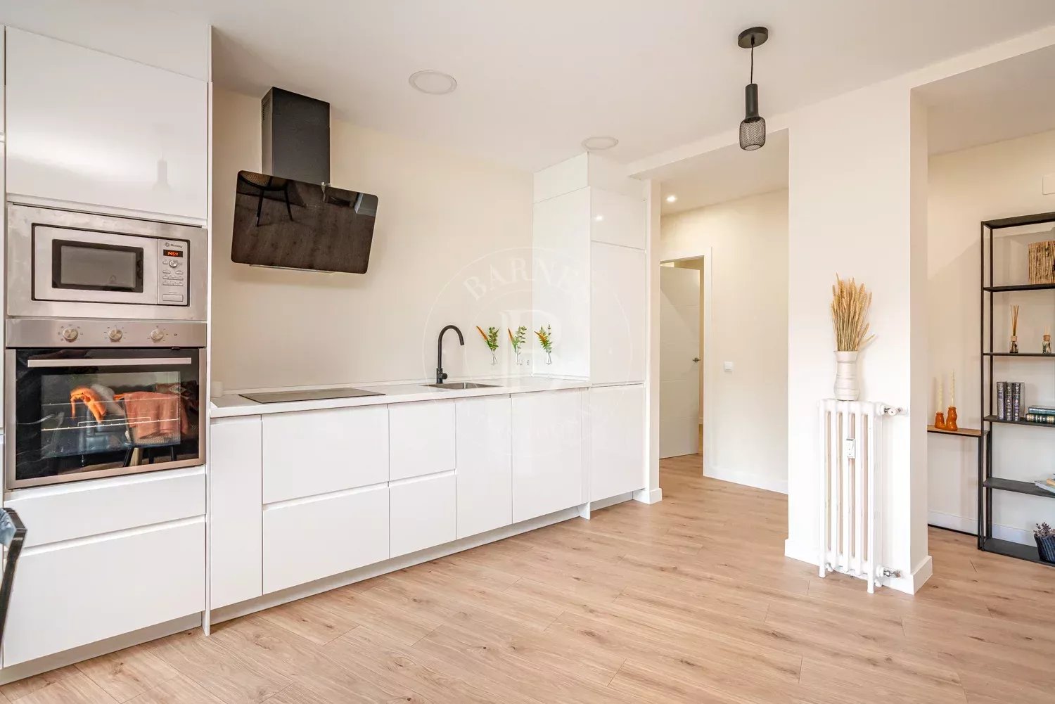 Madrid  - Apartment 3 Bedrooms - picture 5