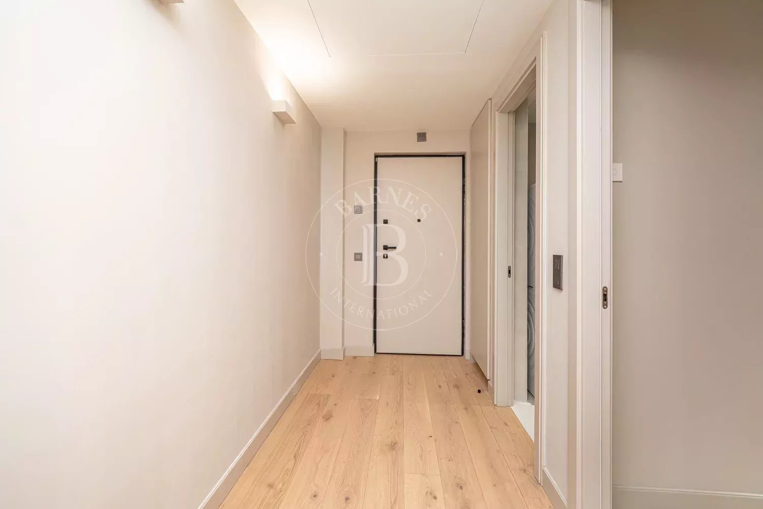 Madrid  - Apartment 3 Bedrooms - picture 7