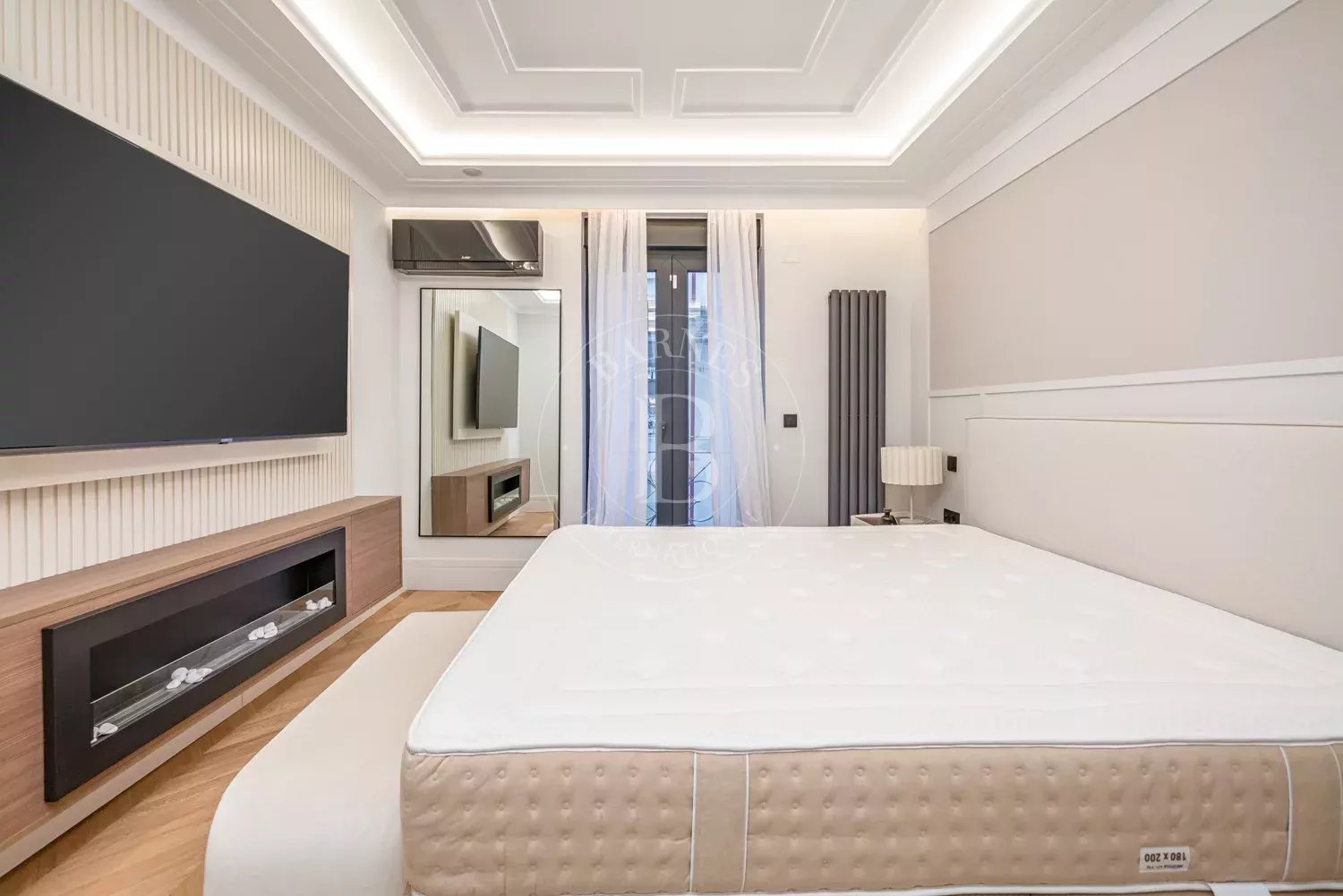 Madrid  - Apartment 2 Bedrooms - picture 9