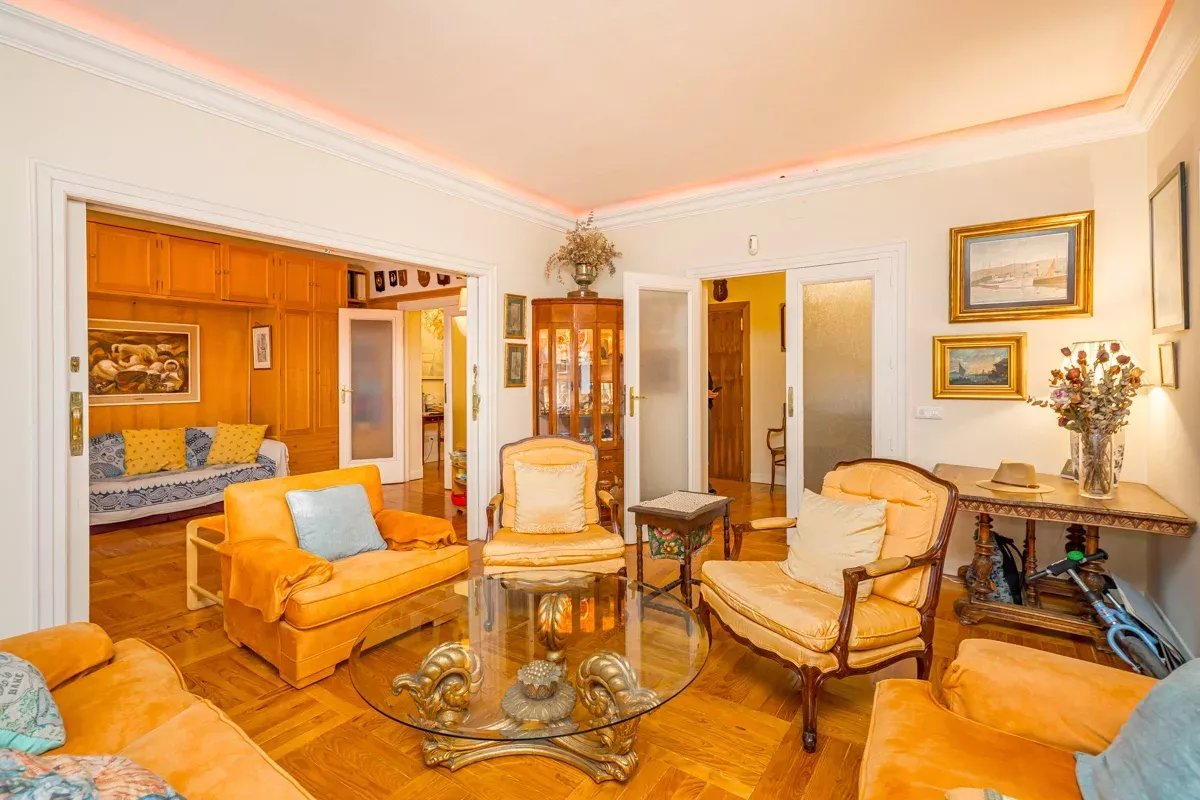 Madrid  - Piso 3 Cuartos 4 Habitaciones - picture 8