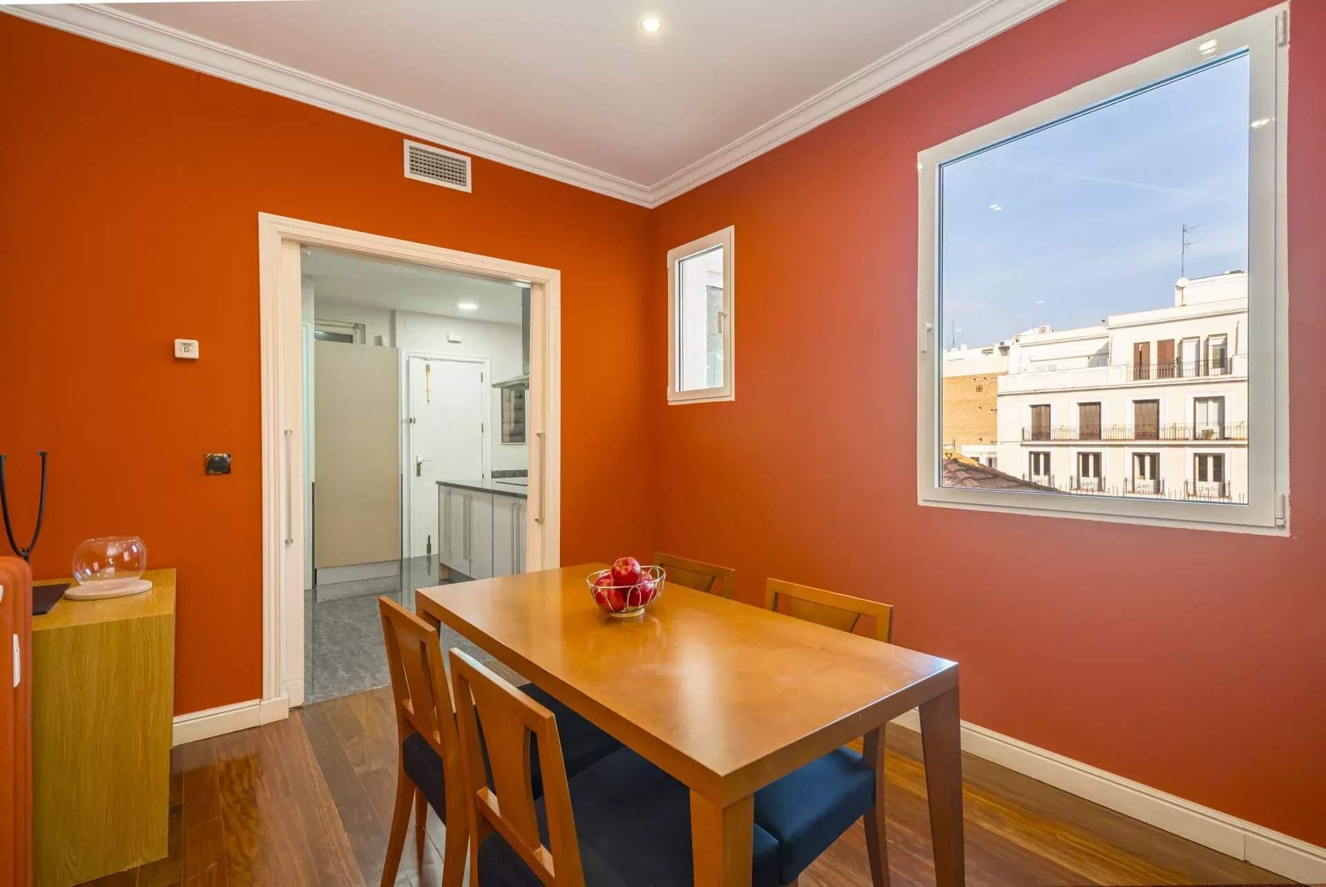 Madrid  - Apartment 4 Bedrooms - picture 12