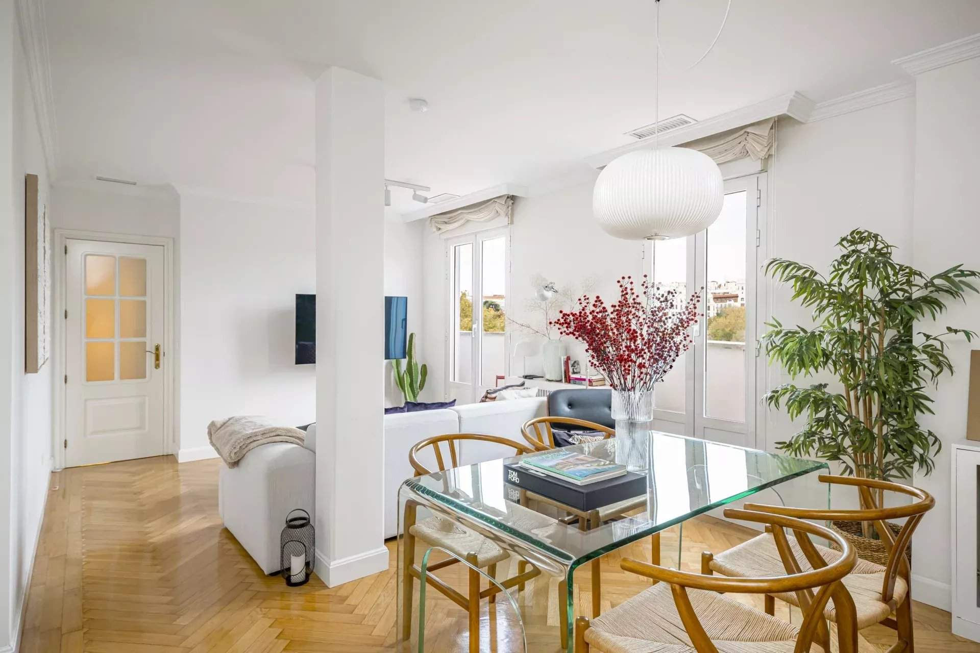 Madrid  - Penthouse 4 Bedrooms - picture 1