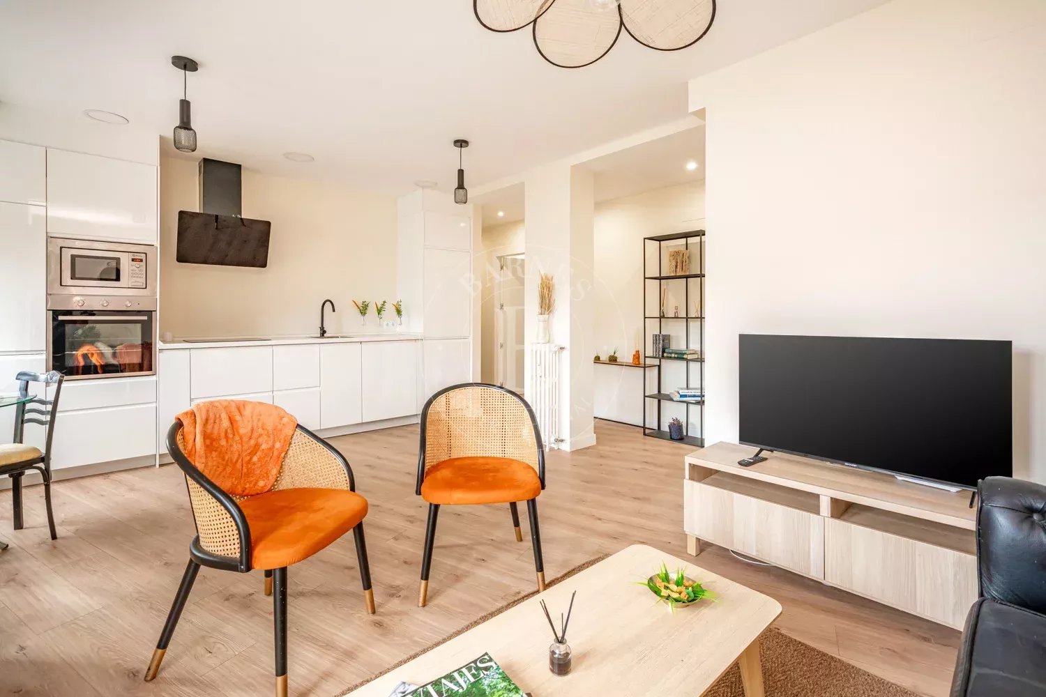 Madrid  - Apartment 3 Bedrooms - picture 8