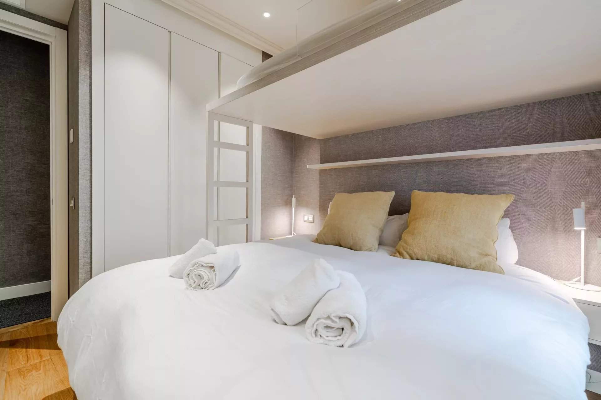 Madrid  - Apartment 3 Bedrooms - picture 17