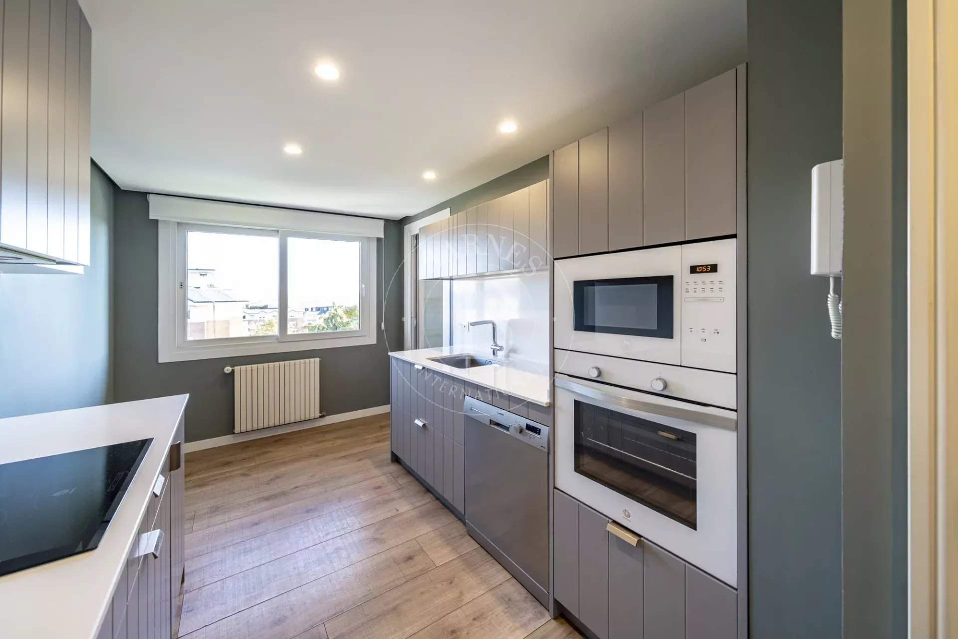 Madrid  - Penthouse 3 Bedrooms - picture 17