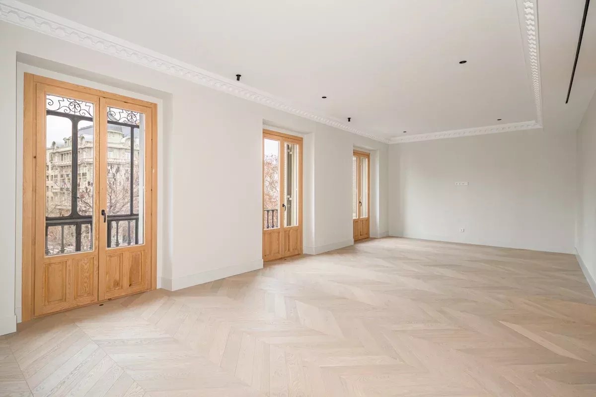 Madrid  - Apartment 4 Bedrooms - picture 8