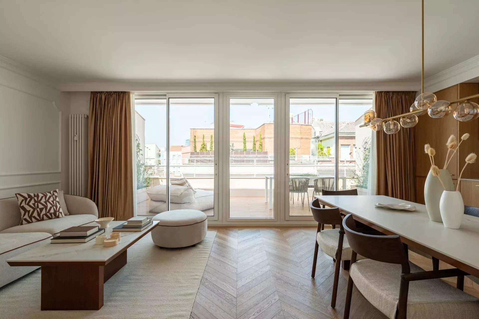 Madrid  - Penthouse 2 Bedrooms - picture 2