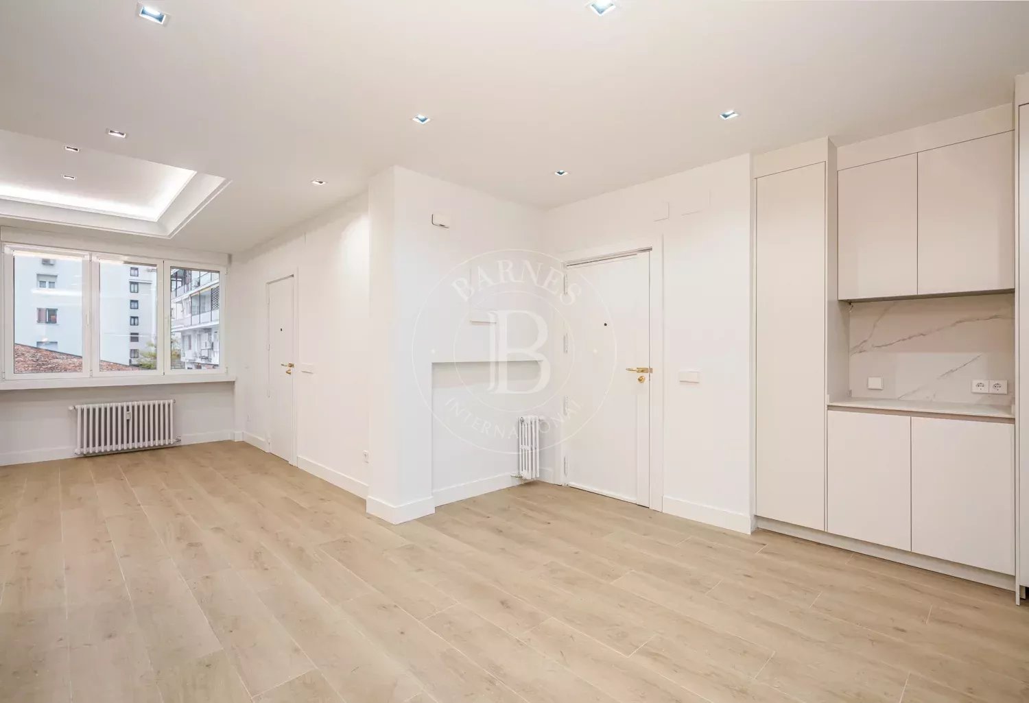 Madrid  - Apartment 3 Bedrooms - picture 8