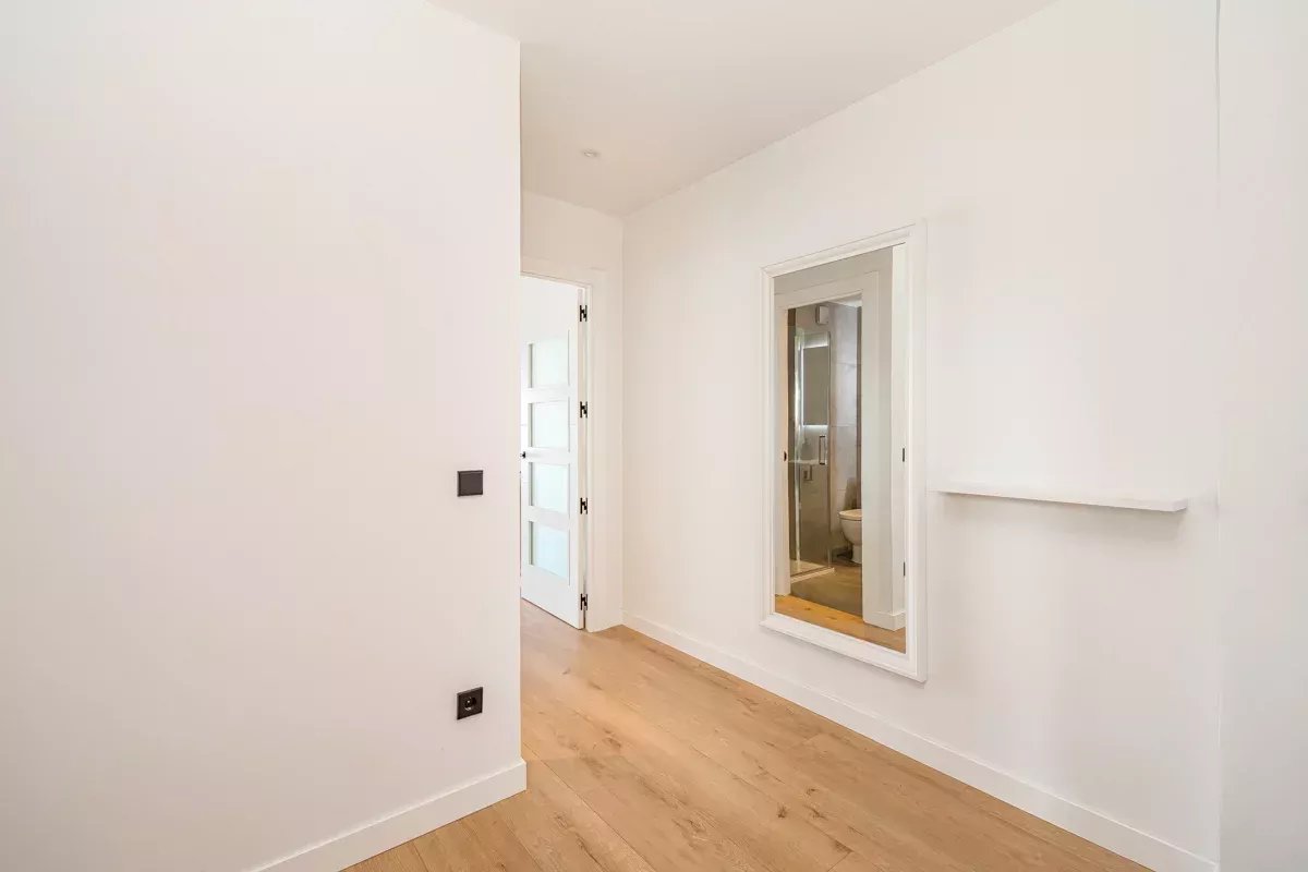 Madrid  - Apartment 3 Bedrooms - picture 12