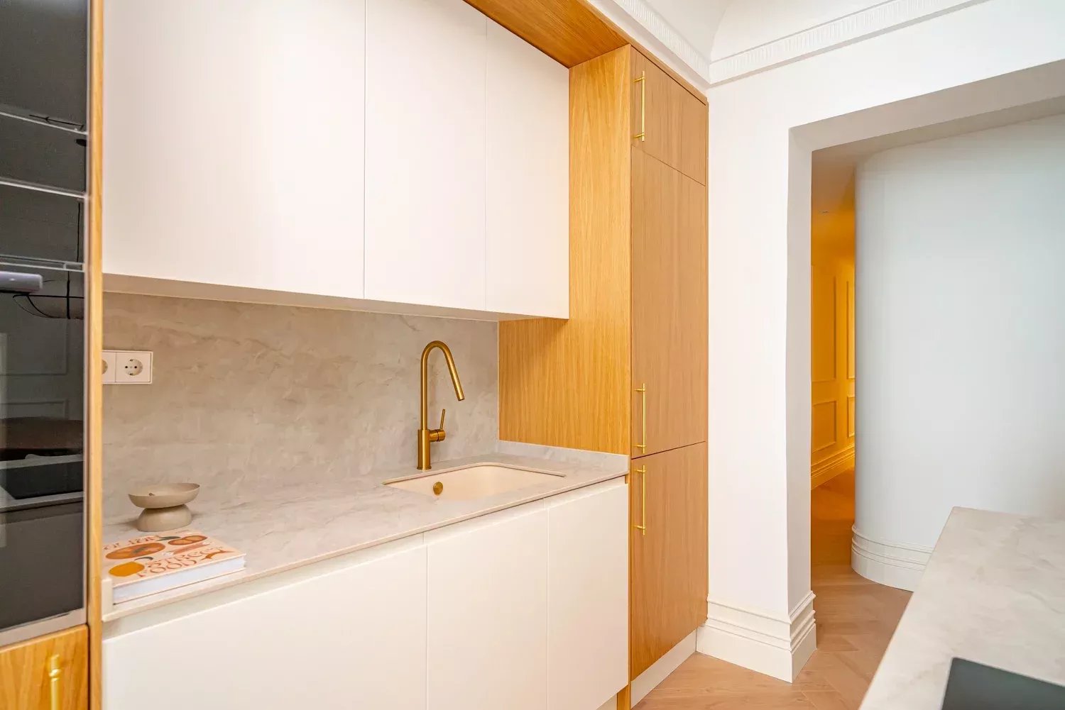 Madrid  - Apartment 3 Bedrooms - picture 8