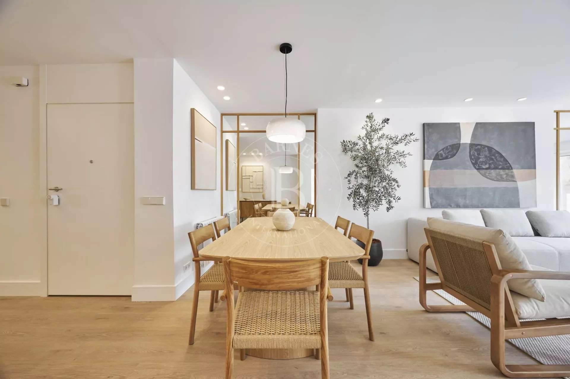 Madrid  - Apartment 4 Bedrooms - picture 3