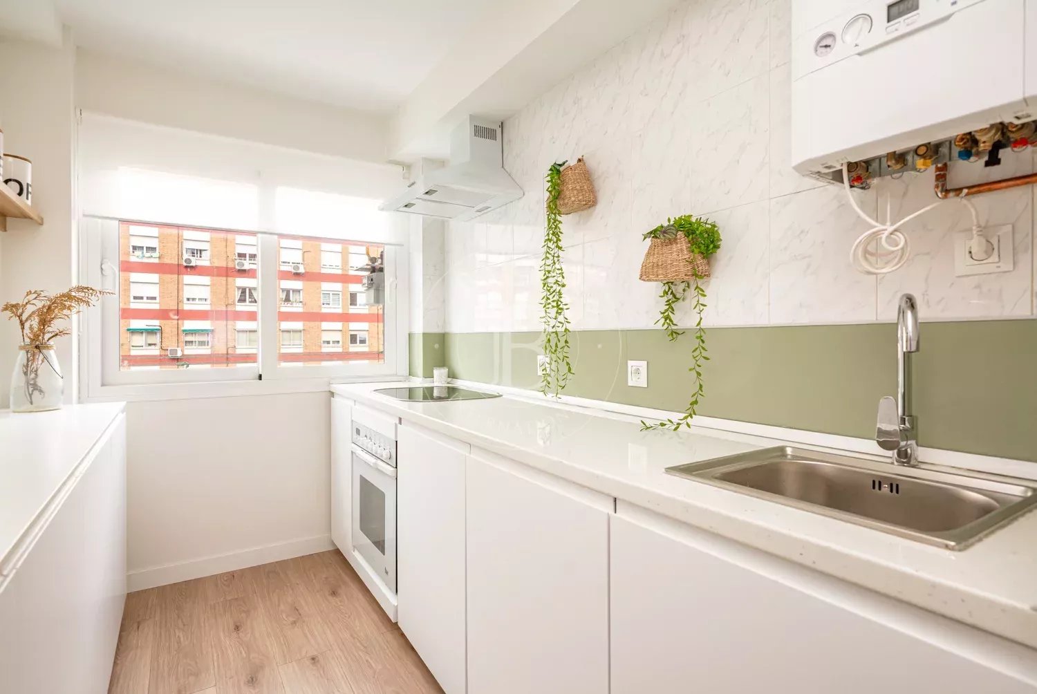 Madrid  - Apartment 3 Bedrooms - picture 11