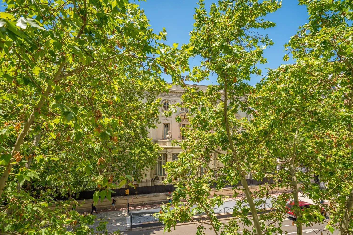 Madrid  - Apartment 4 Bedrooms - picture 8