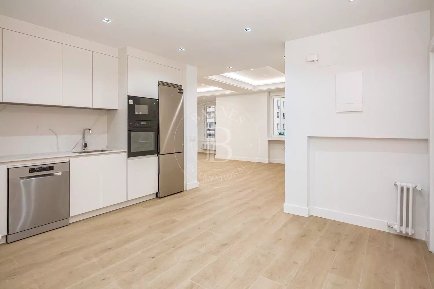 Madrid  - Apartment 3 Bedrooms - picture 9