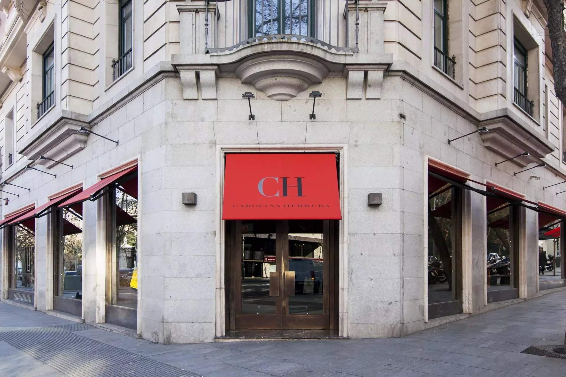 Madrid  - Apartment 5 Bedrooms - picture 3