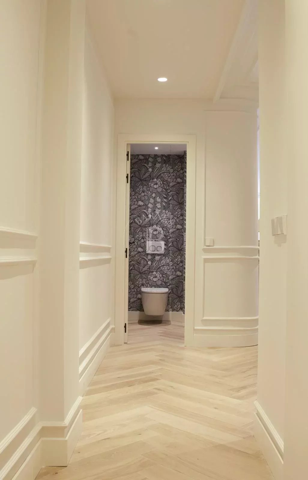 Madrid  - Apartment 3 Bedrooms - picture 9