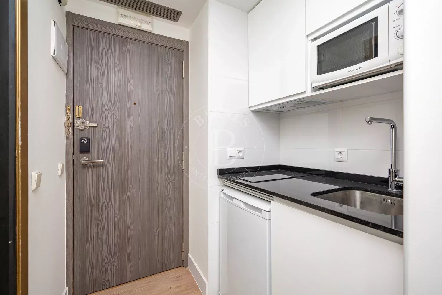 Madrid  - Studio 1 Bedroom - picture 15