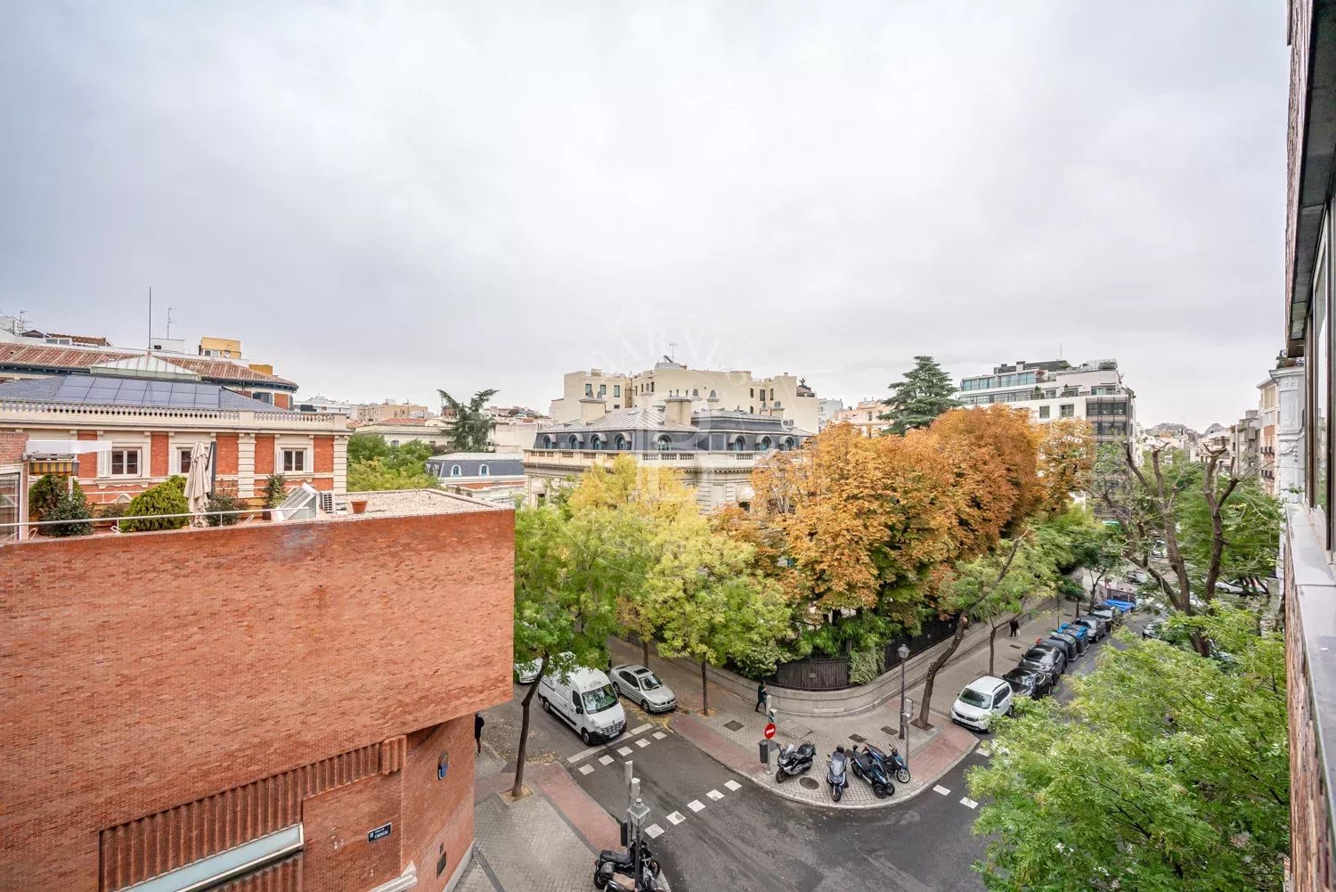 Madrid  - Piso 3 Cuartos 3 Habitaciones - picture 5