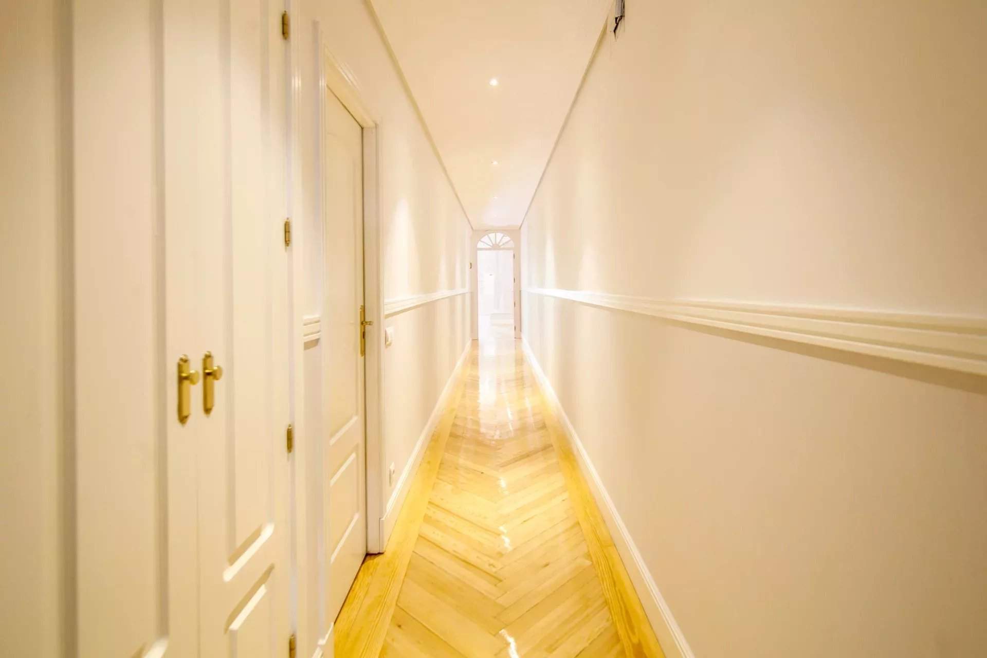 Madrid  - Appartement 5 Pièces 4 Chambres - picture 19