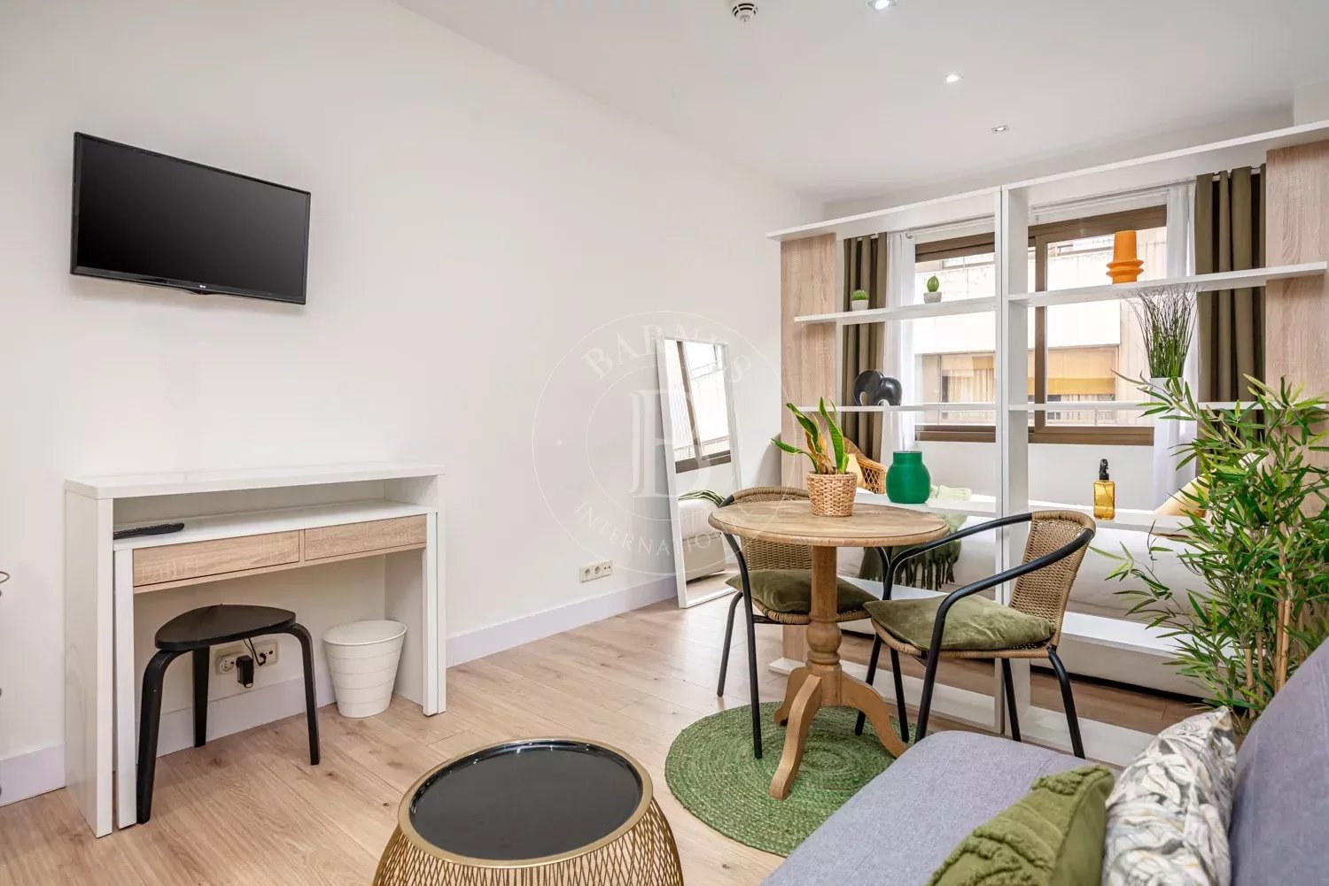 Madrid  - Studio 1 Bedroom - picture 3