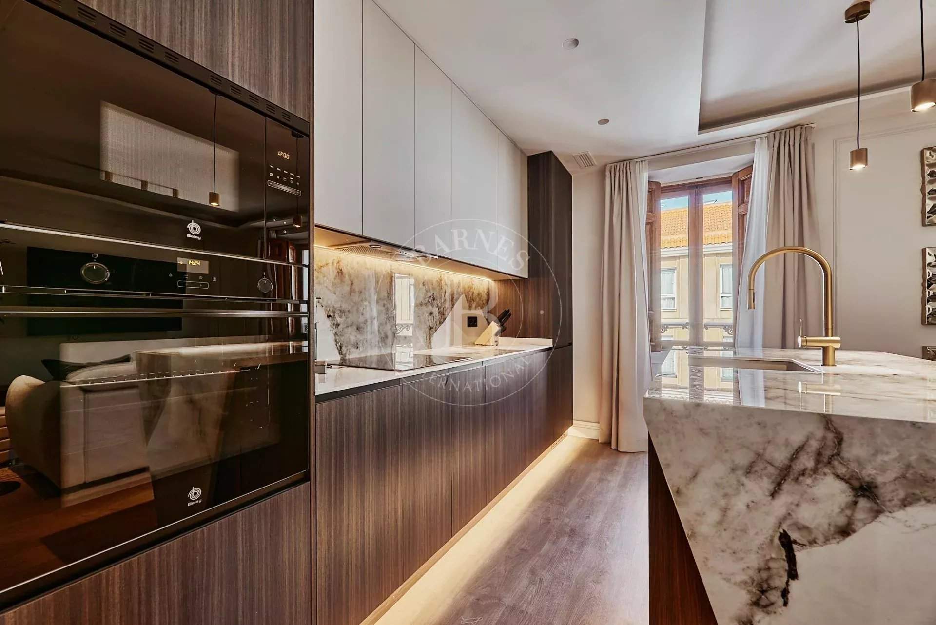 Madrid  - Apartment 3 Bedrooms - picture 8