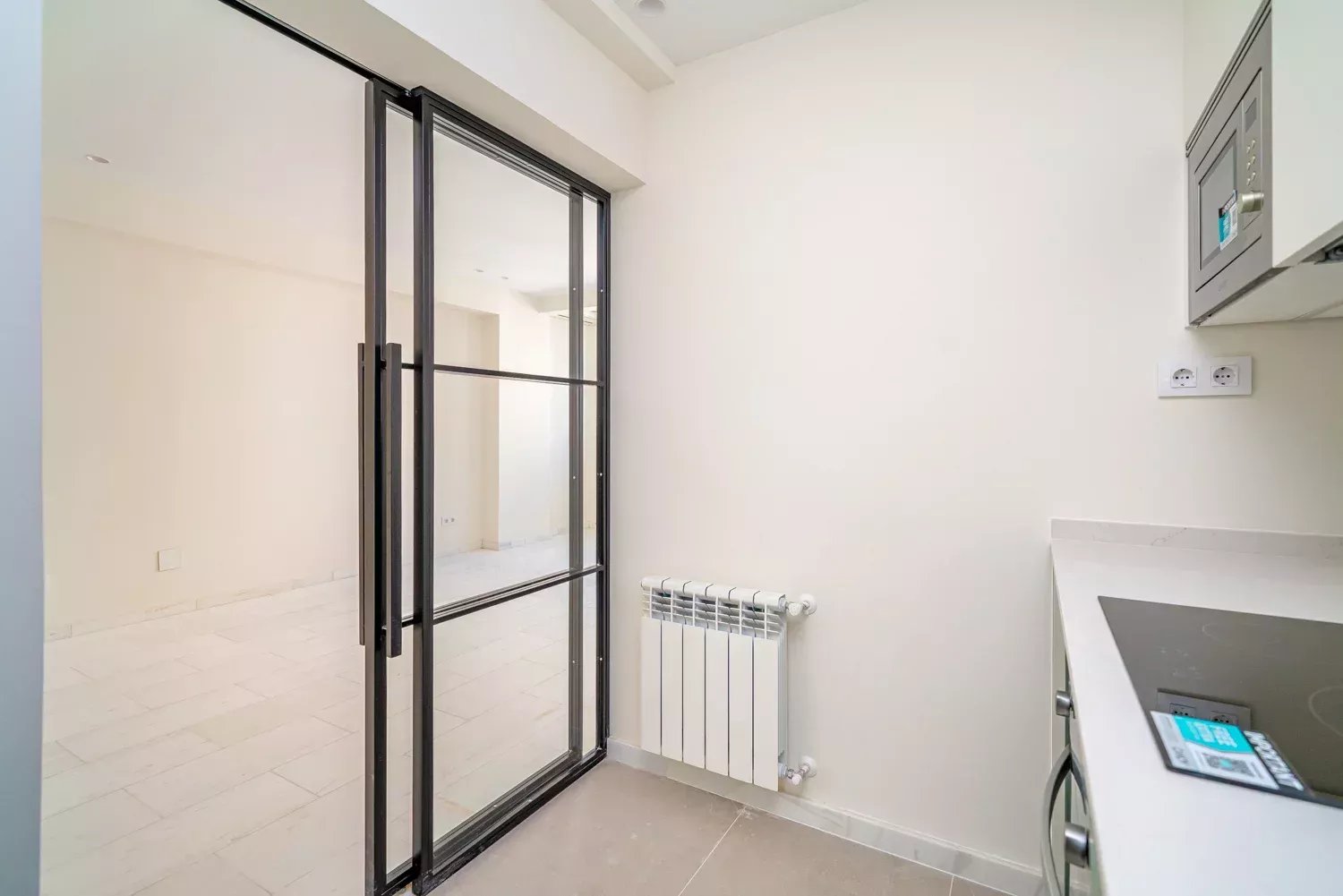 Madrid  - Apartment 1 Bedroom - picture 13