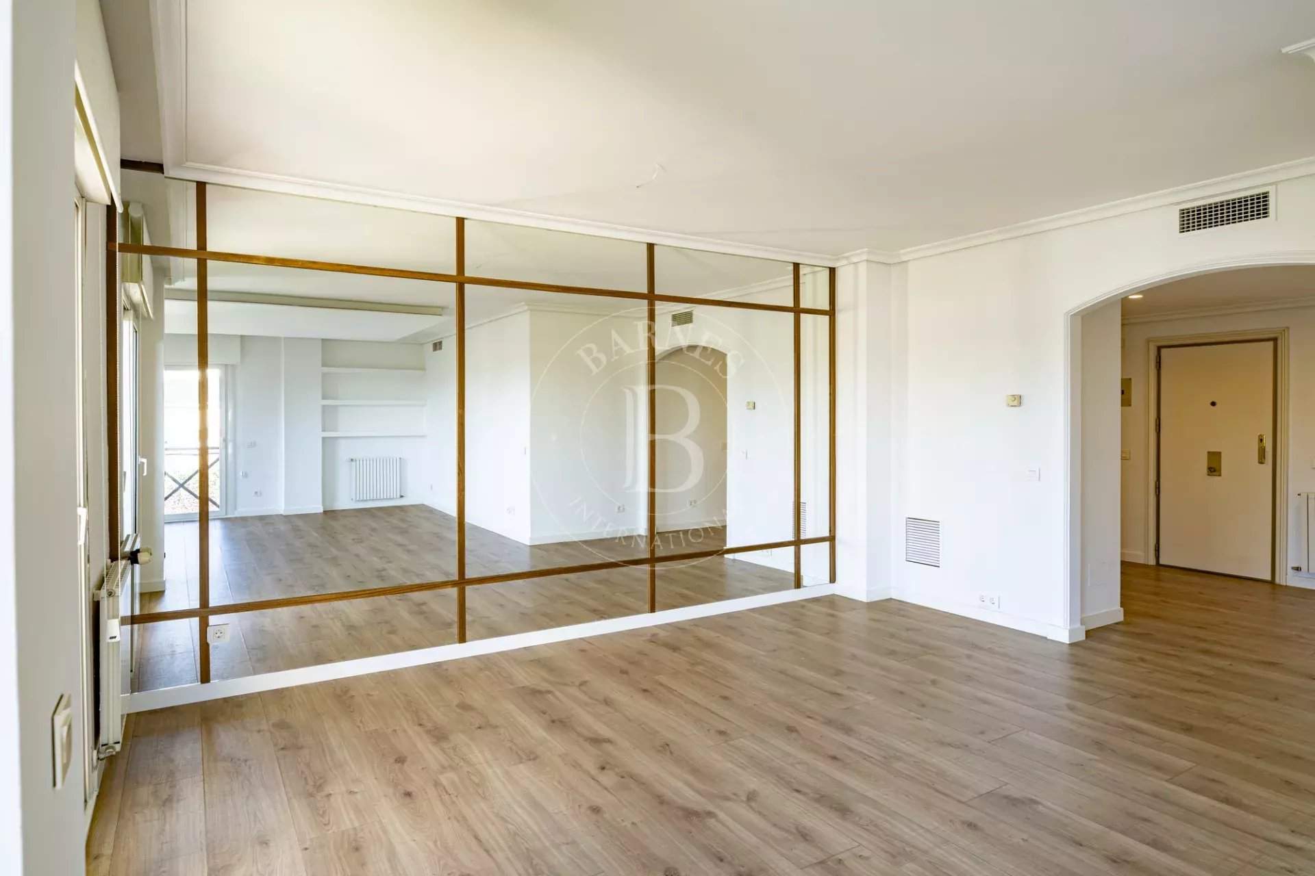 Madrid  - Penthouse 3 Bedrooms - picture 11